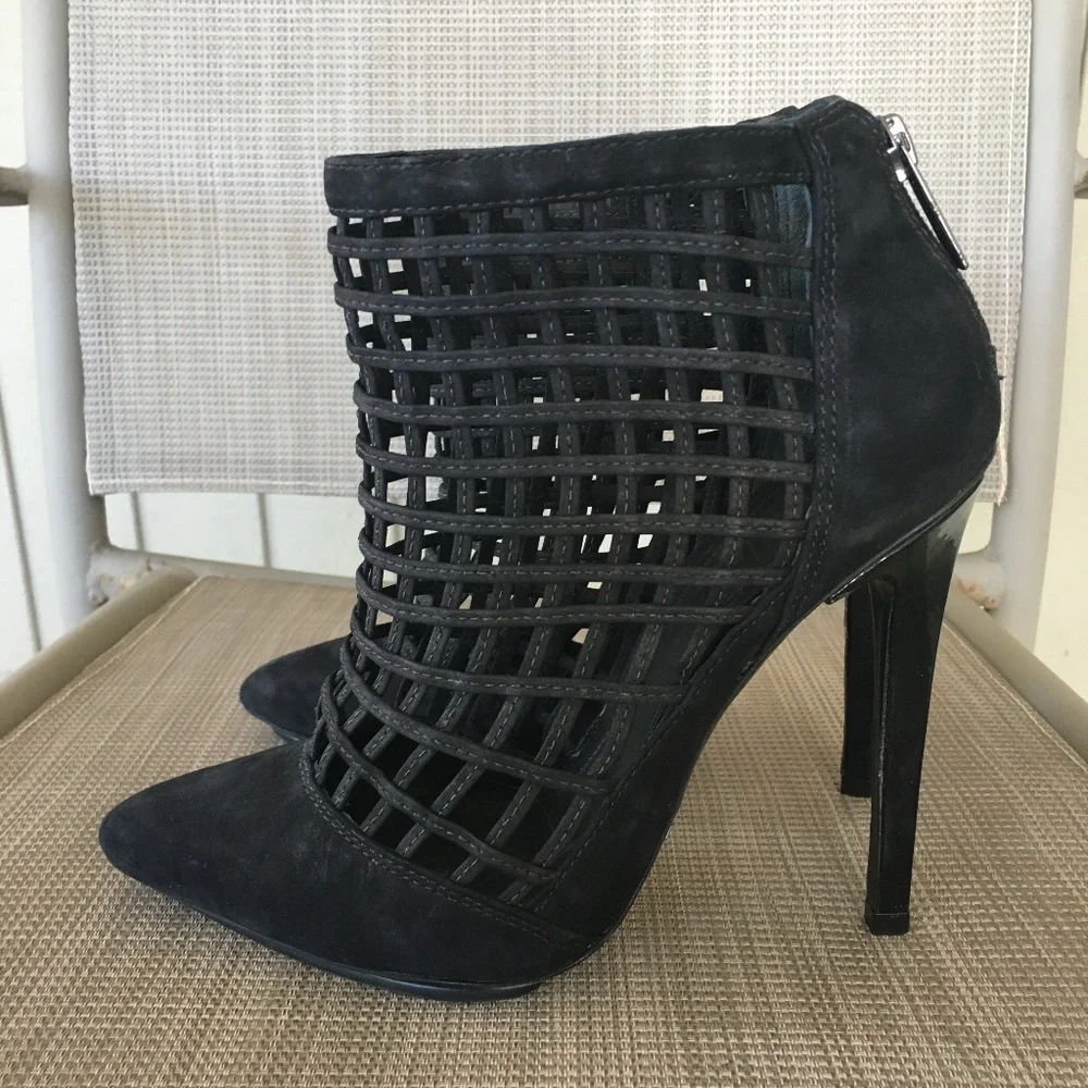SCHUTZ Black Caged Pointed Toe Heels Booties Sz 8 - Picture 2 of 12